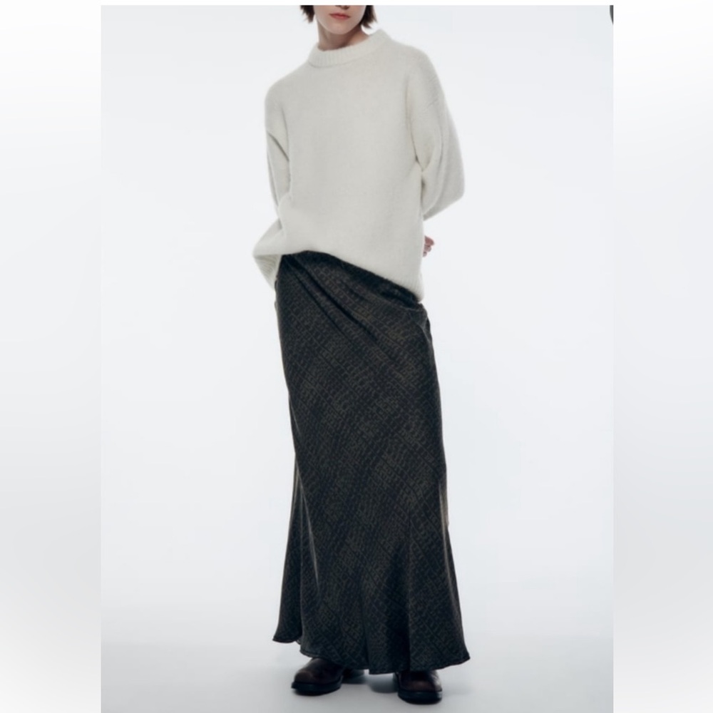 Zara NWT Flowy Midi Skirt - Picture 5 of 17
